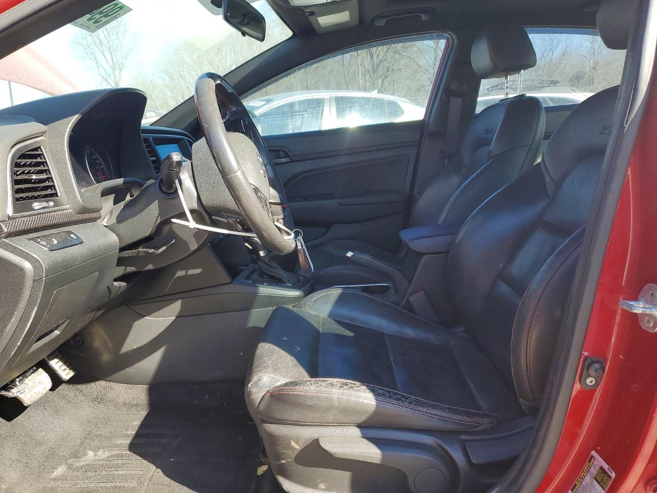 2018 HYUNDAI ELANTRA SPORT photo 7