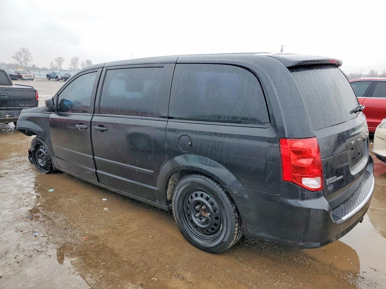 2015 DODGE GRAND CARAVAN SE photo 2
