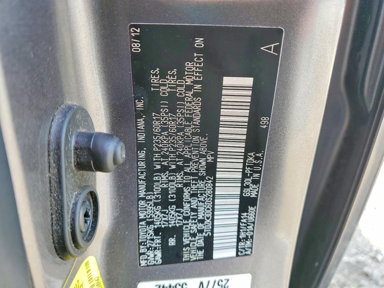 2013 TOYOTA SIENNA photo 13