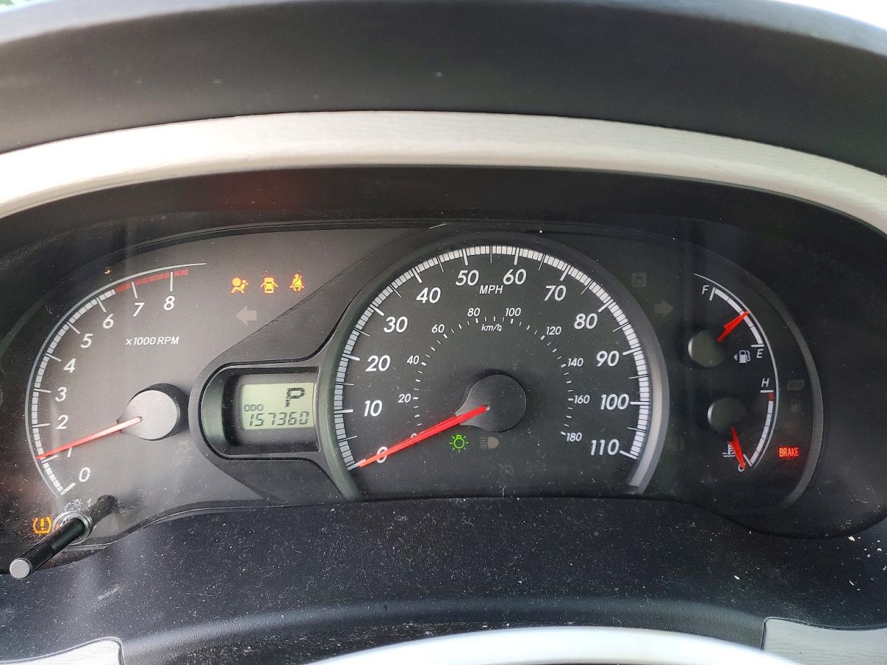 2013 TOYOTA SIENNA photo 9