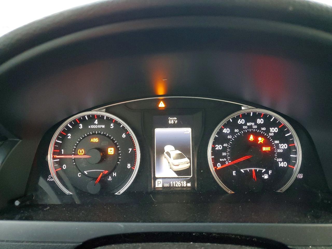 2017 TOYOTA CAMRY LE photo 9