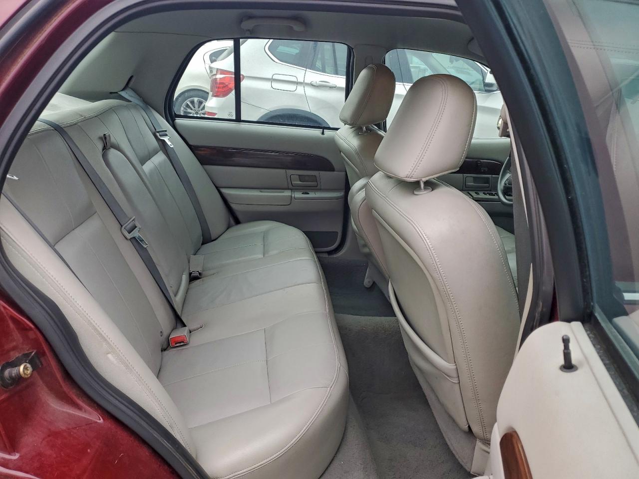 2004 MERCURY GRAND MARQUIS GS photo 10