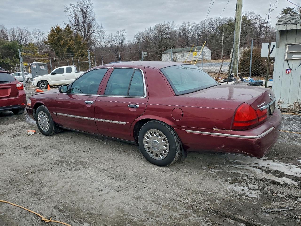 2004 MERCURY GRAND MARQUIS GS photo 2
