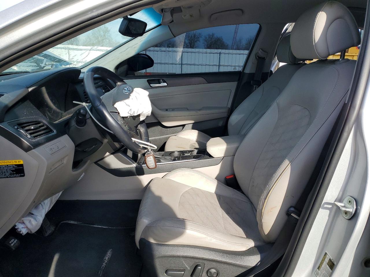 2015 HYUNDAI SONATA SPORT photo 13