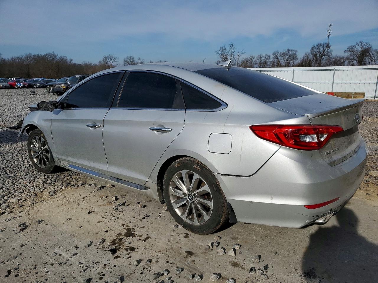 2015 HYUNDAI SONATA SPORT photo 3