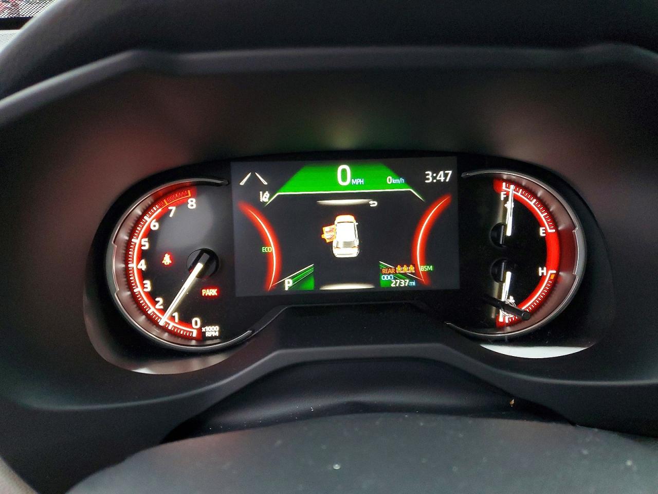 2025 TOYOTA RAV4 XLE PREMIUM photo 9