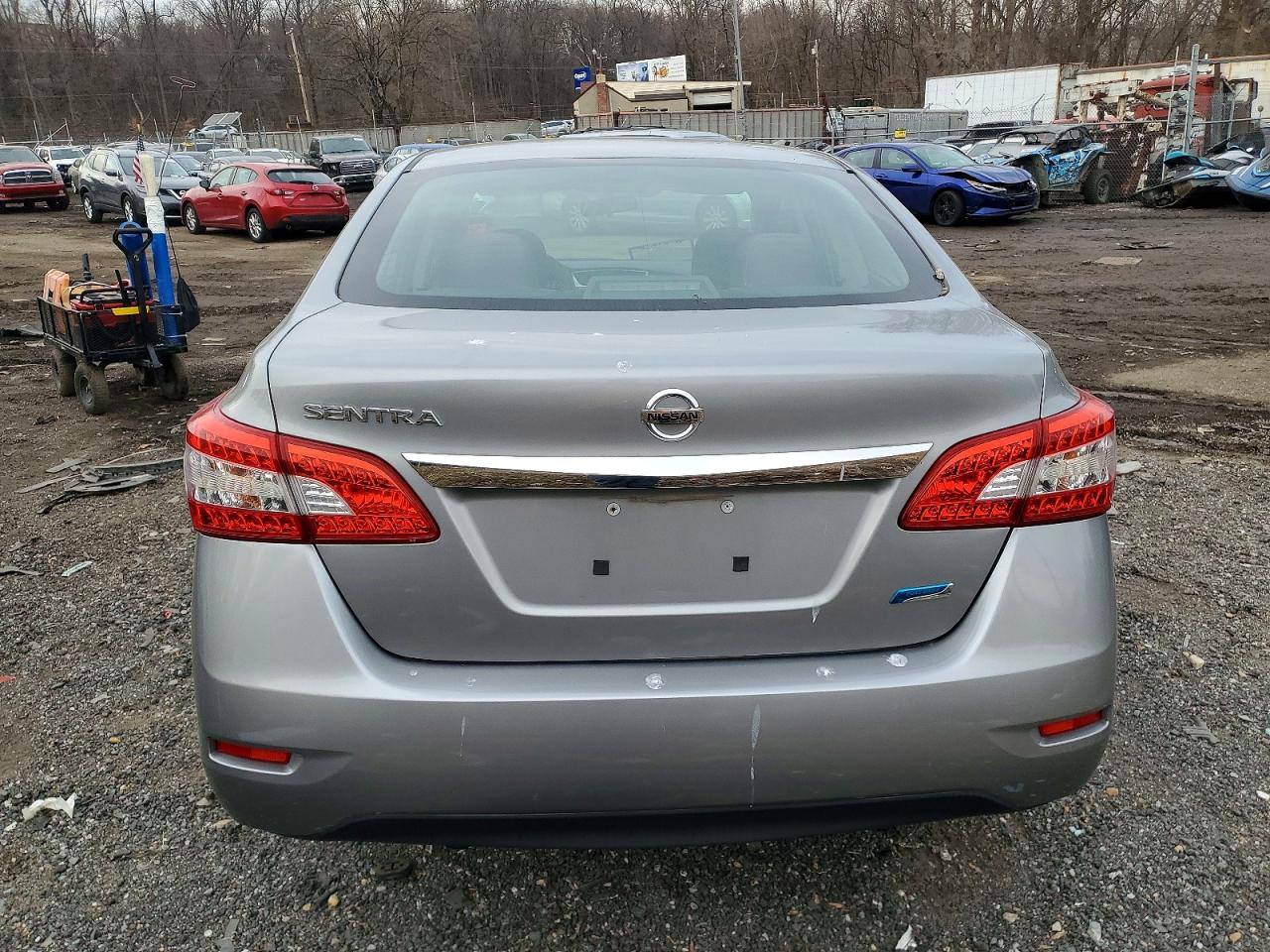 2014 NISSAN SENTRA S photo 6
