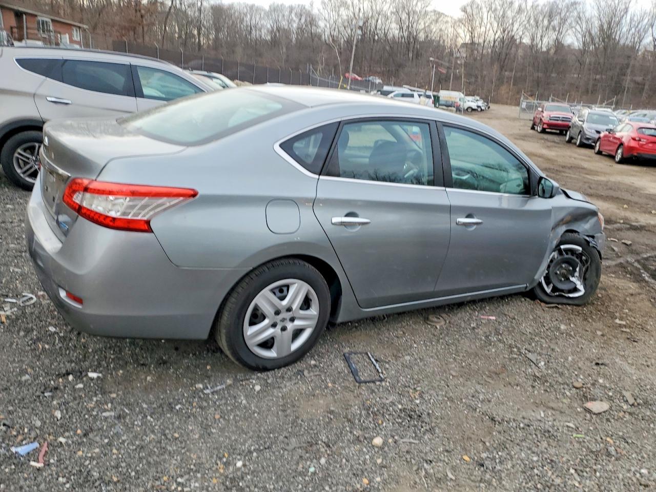 2014 NISSAN SENTRA S photo 3