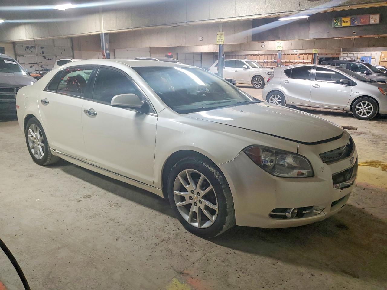 2011 CHEVROLET MALIBU LTZ photo 4