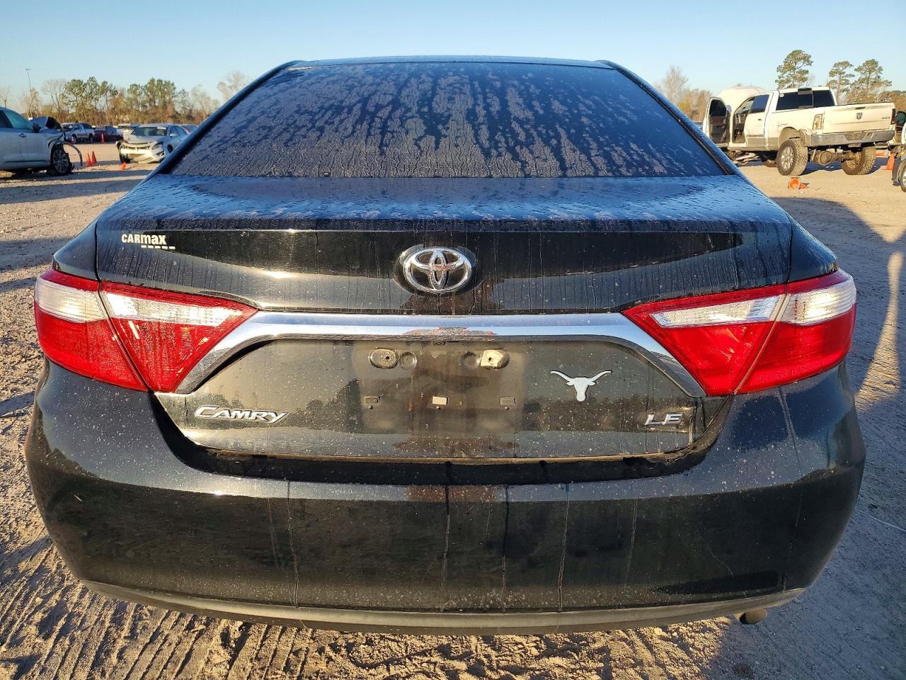 2016 TOYOTA CAMRY LE photo 11