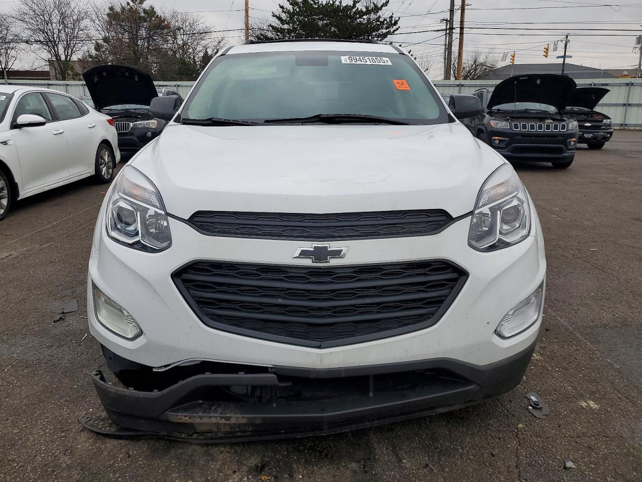 2017 CHEVROLET EQUINOX LT photo 5