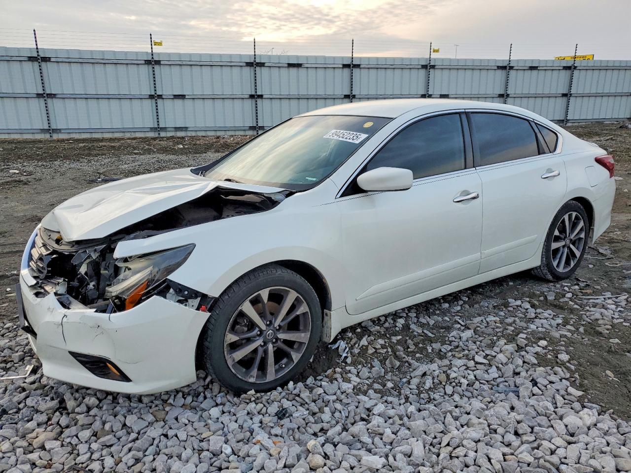 2017 NISSAN ALTIMA