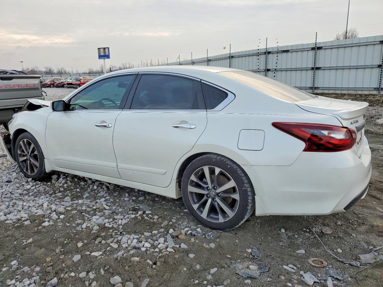 2017 NISSAN ALTIMA 2.5 photo 3
