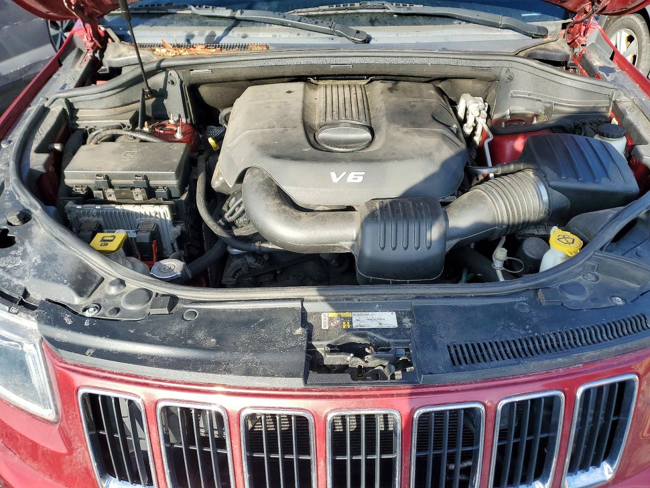 2015 JEEP GRAND CHEROKEE LAREDO photo 12