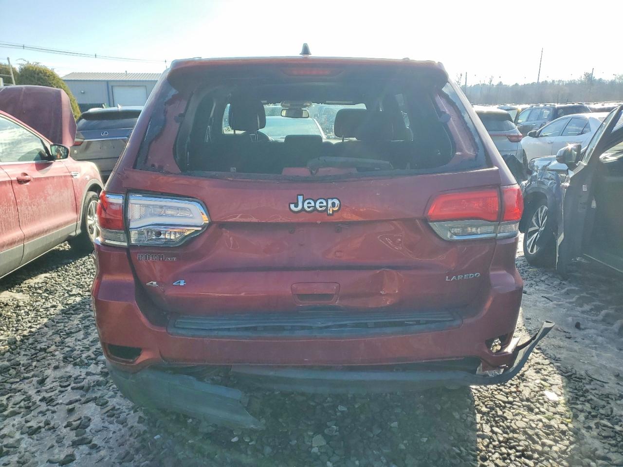 2015 JEEP GRAND CHEROKEE LAREDO photo 6
