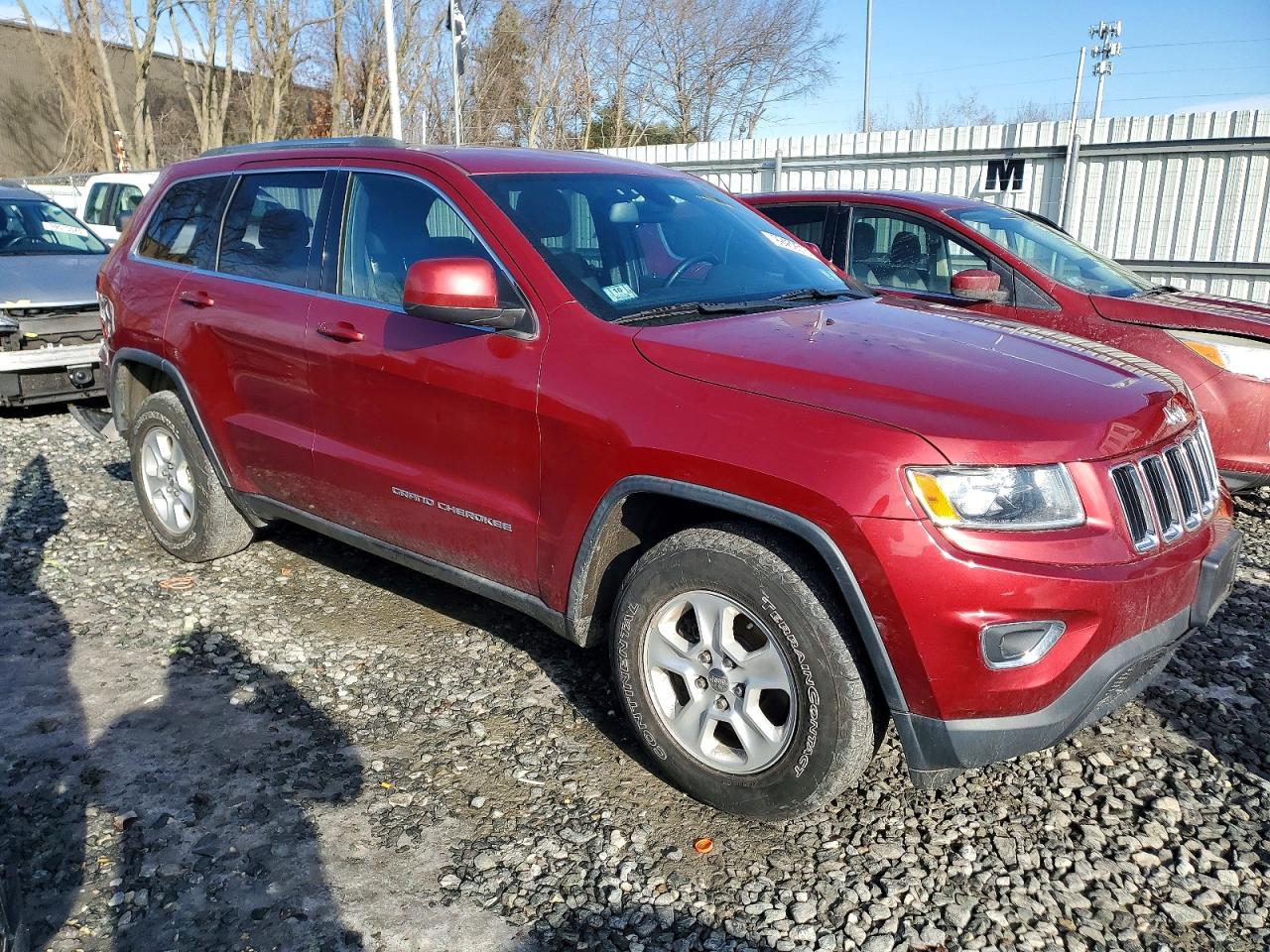 2015 JEEP GRAND CHEROKEE LAREDO photo 4