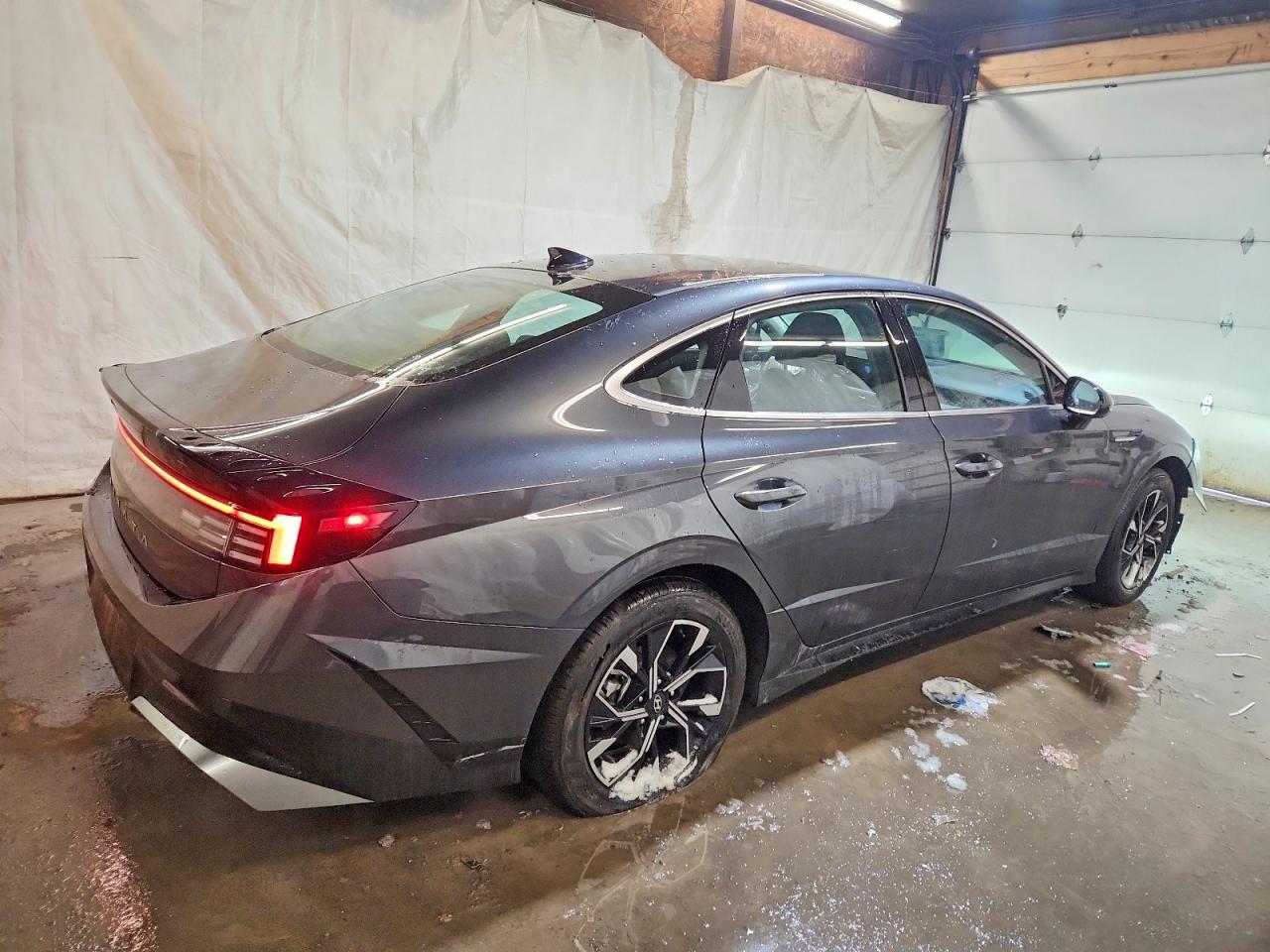 2025 HYUNDAI SONATA SEL photo 5