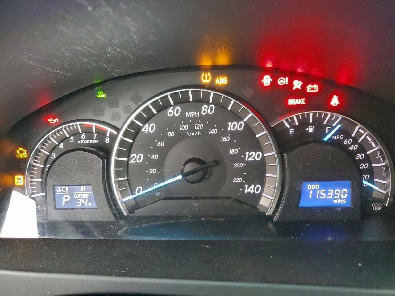 2012 TOYOTA CAMRY SE photo 9
