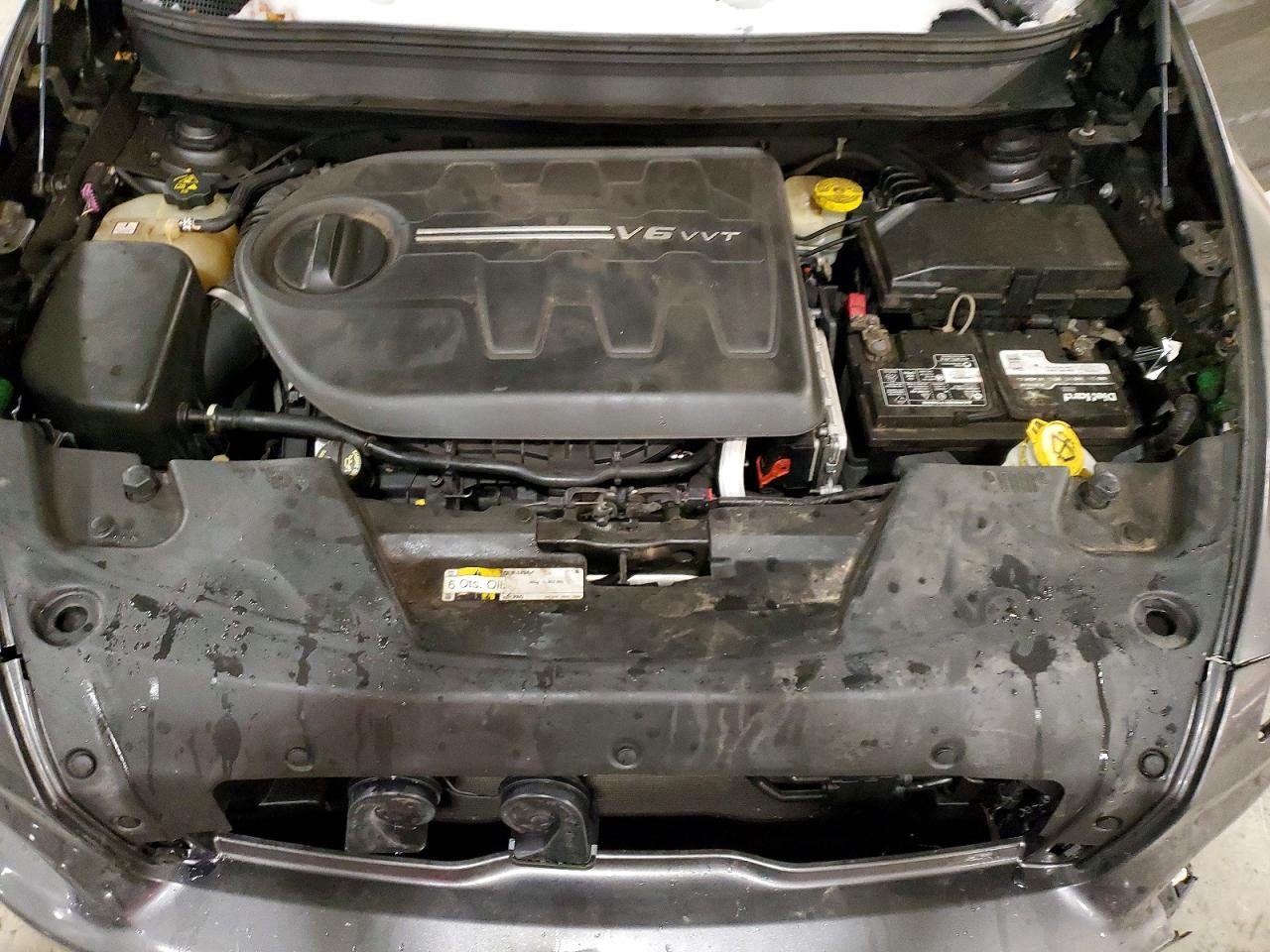 2015 JEEP CHEROKEE LATITUDE photo 12