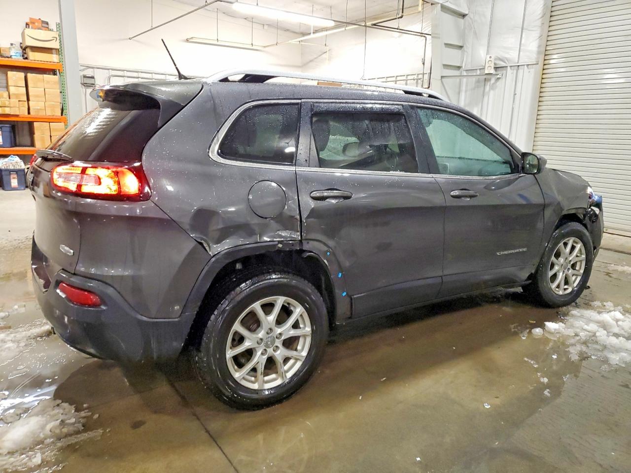 2015 JEEP CHEROKEE LATITUDE photo 3
