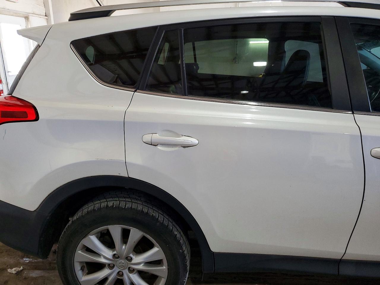 2013 TOYOTA RAV4 LIMITED photo 21