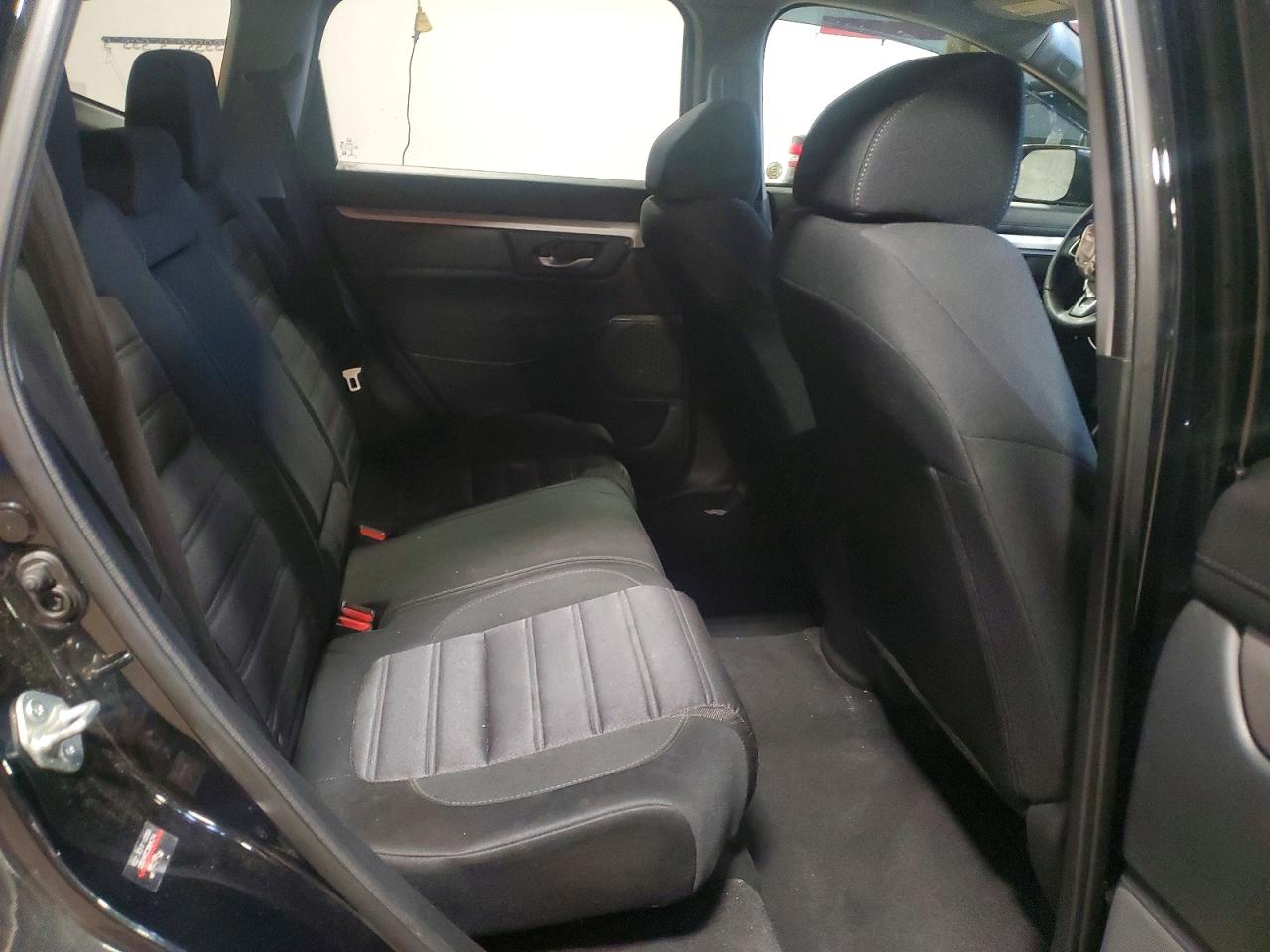 2018 HONDA CR-V LX photo 10