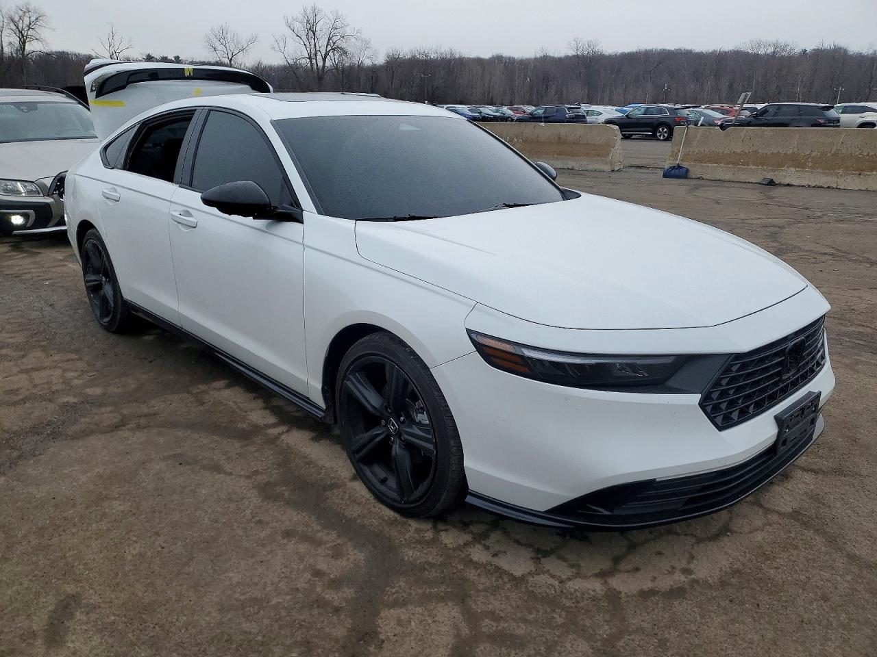2024 HONDA ACCORD HYBRID SPORT-L photo 4