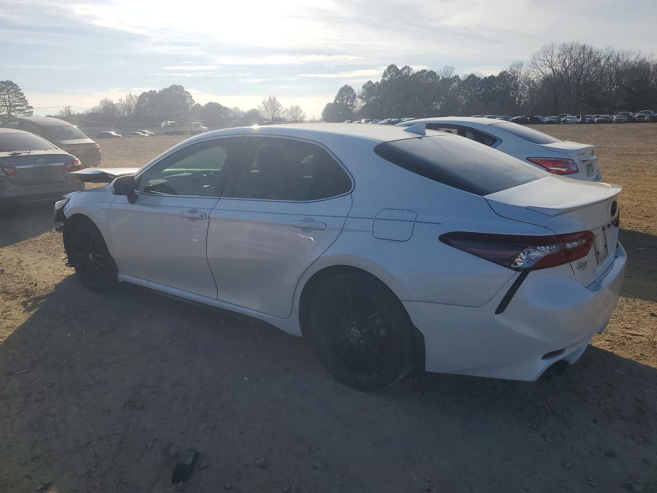 2023 TOYOTA CAMRY XSE photo 2
