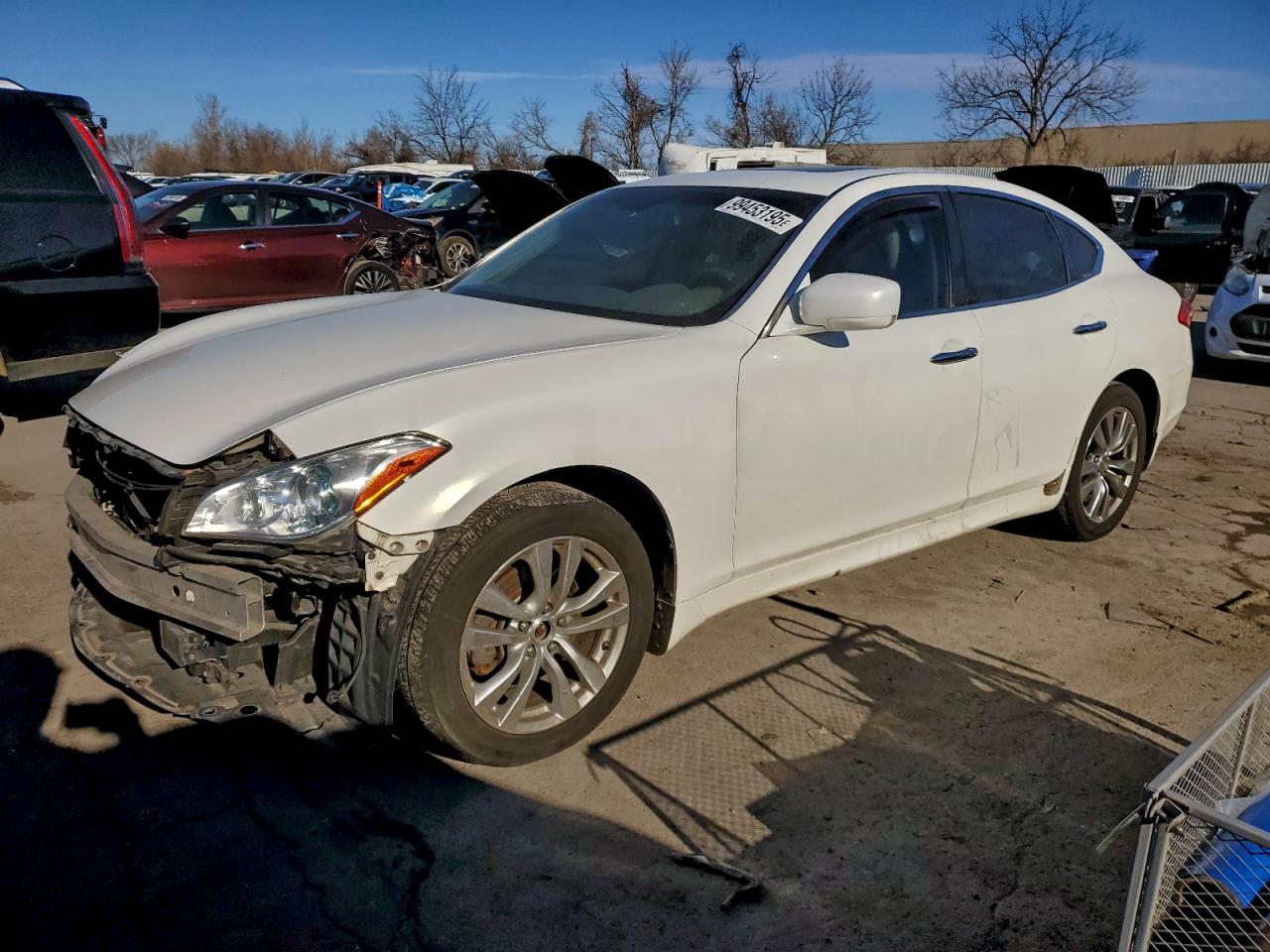 2011 INFINITI M37