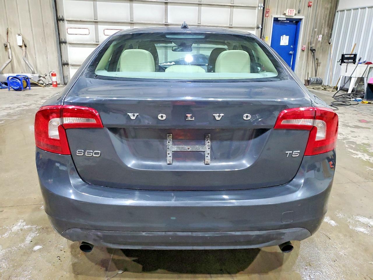 2012 VOLVO S60 T5 photo 11