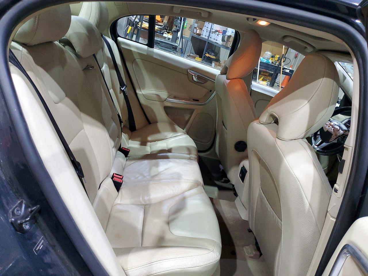 2012 VOLVO S60 T5 photo 19