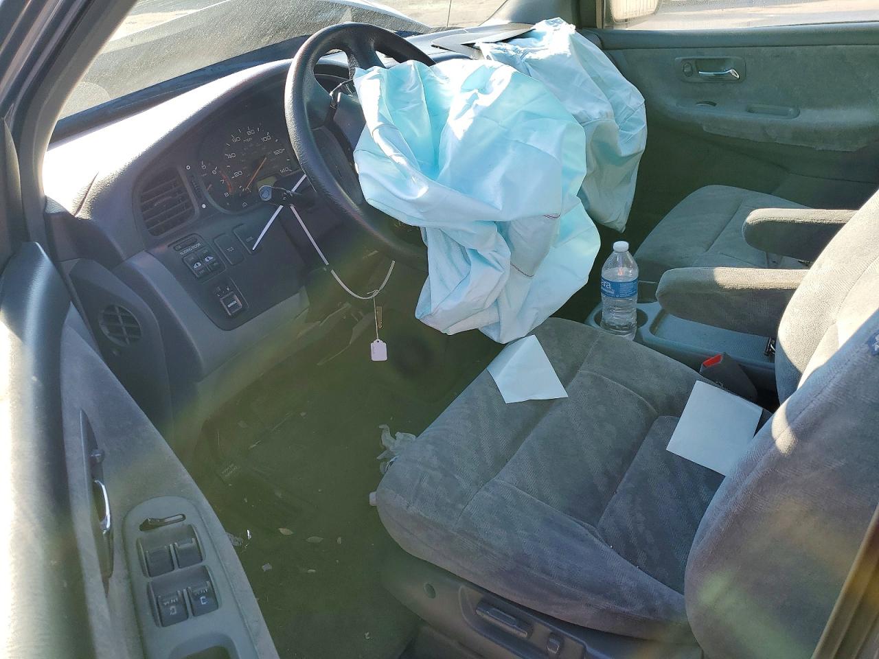 2002 HONDA ODYSSEY EX photo 15