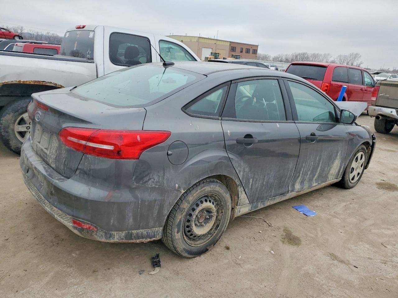 2017 FORD FOCUS S photo 3