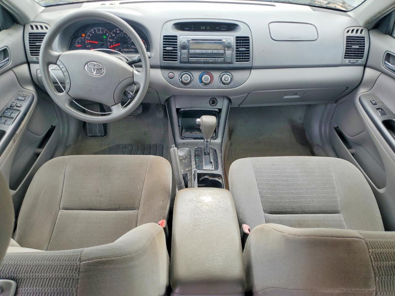 2005 TOYOTA CAMRY LE photo 8