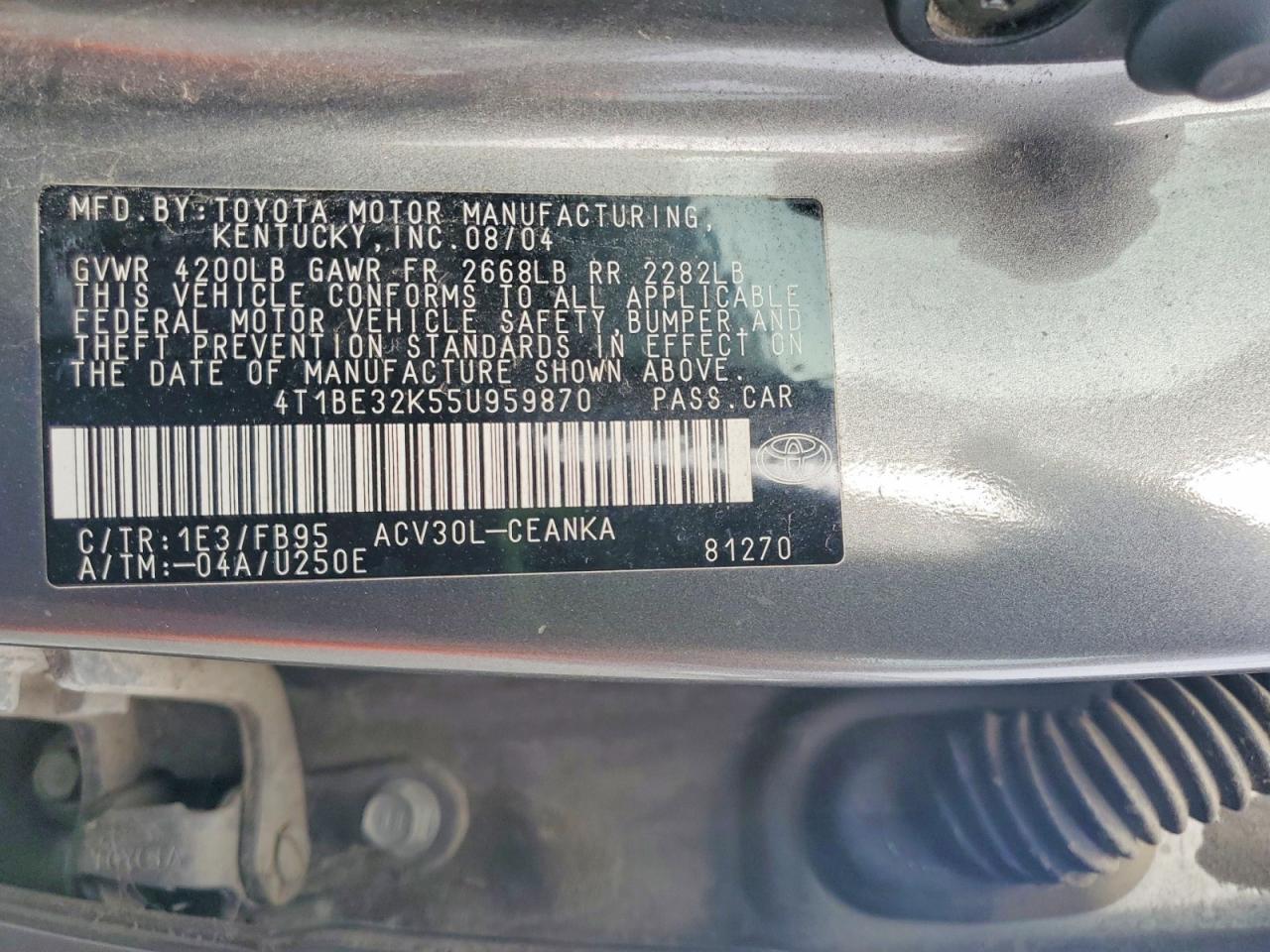 2005 TOYOTA CAMRY LE photo 12