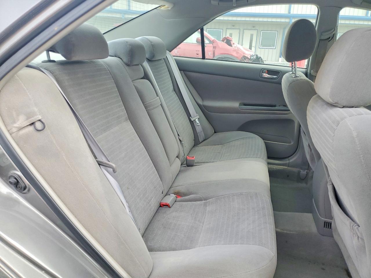 2005 TOYOTA CAMRY LE photo 10