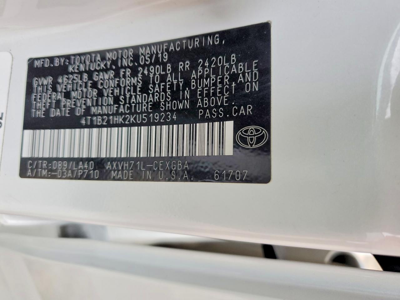 2019 TOYOTA CAMRY HYBRID photo 25