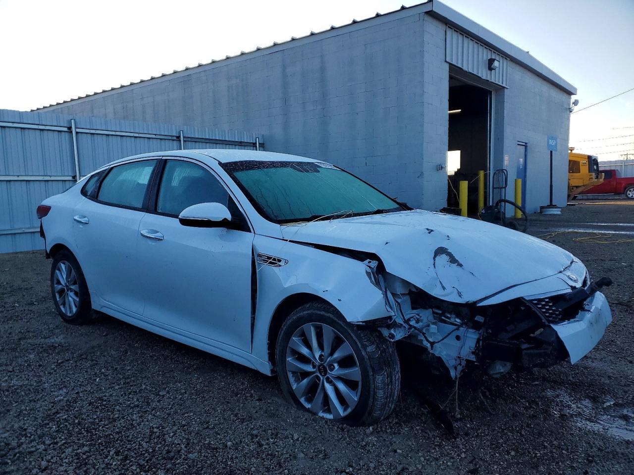2018 KIA OPTIMA LX photo 4