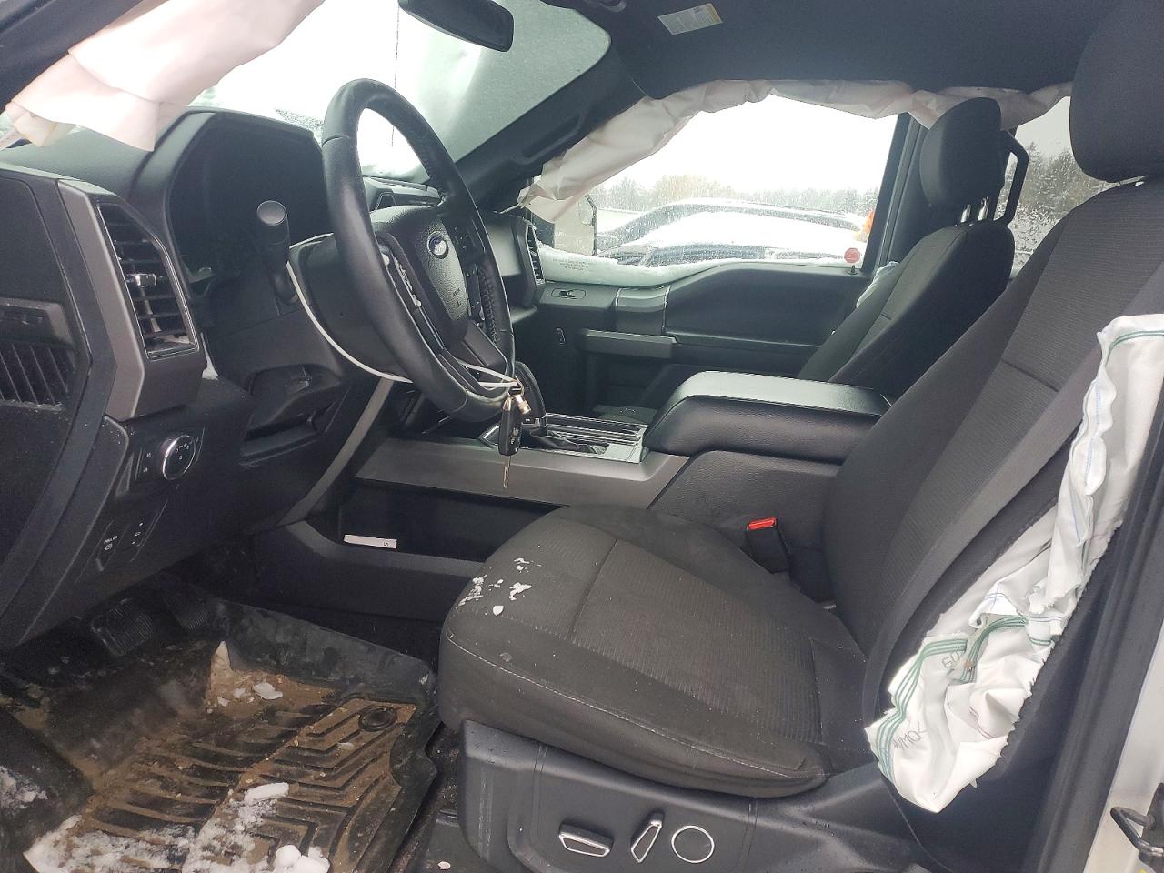 2017 FORD F150 SUPERCREW photo 13