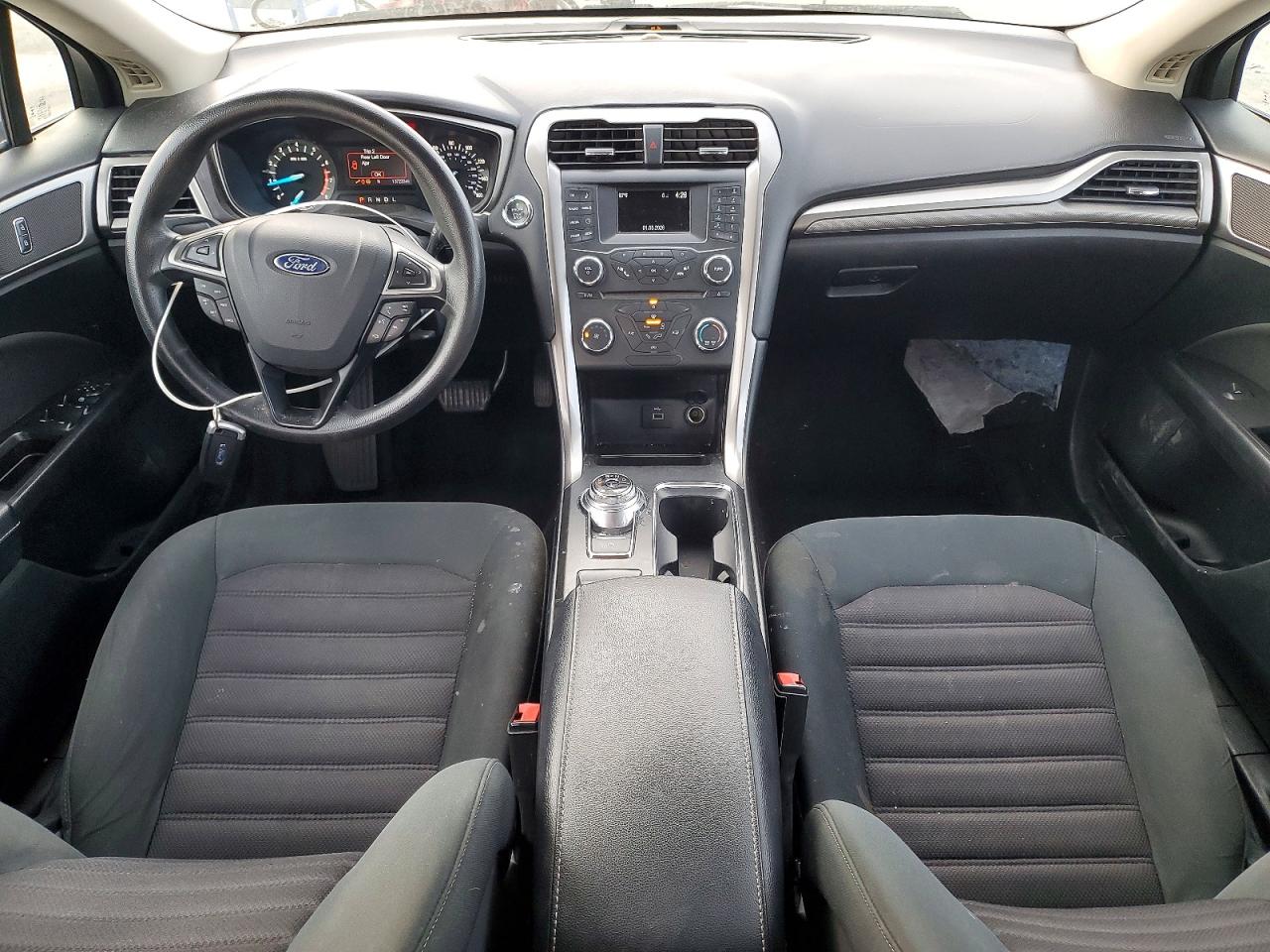 2017 FORD FUSION SE photo 15