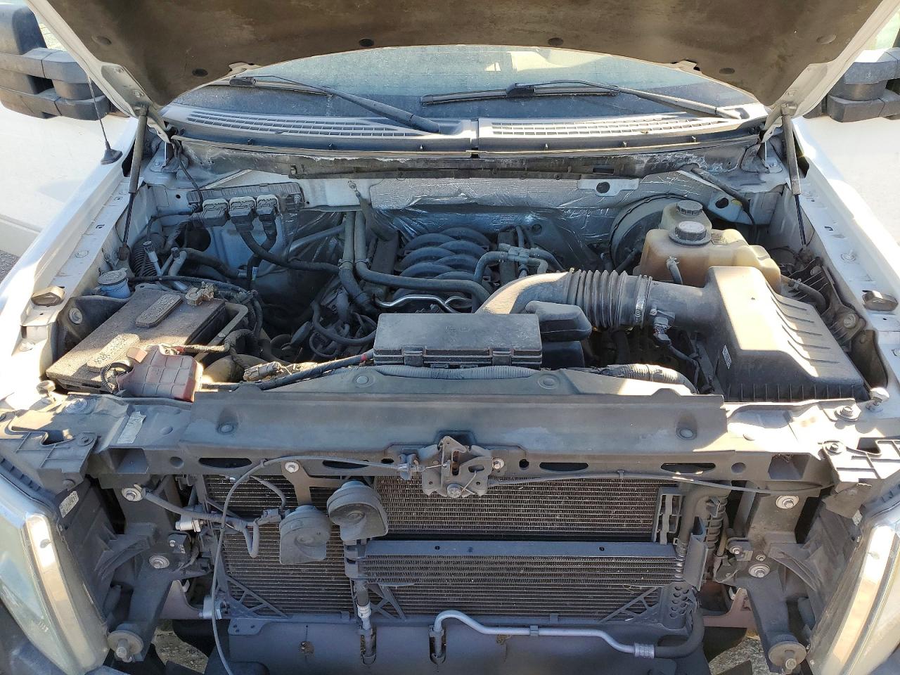 2013 FORD F150 photo 21
