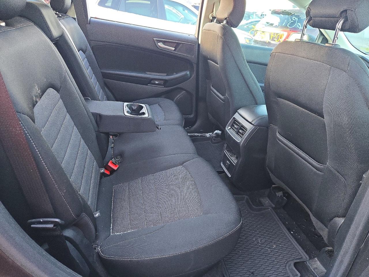 2019 FORD EDGE SE photo 11