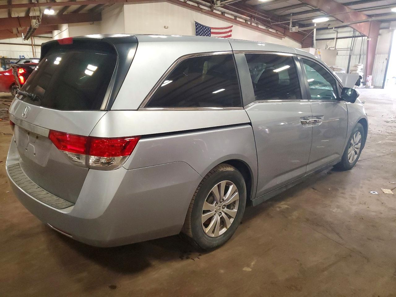 2016 HONDA ODYSSEY EX photo 3