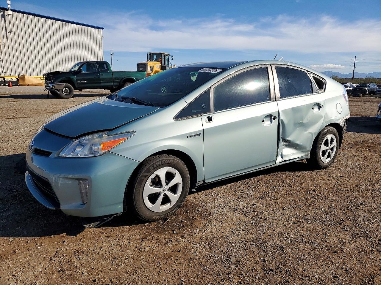 2015 TOYOTA PRIUS