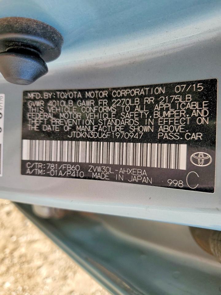 2015 TOYOTA PRIUS photo 13