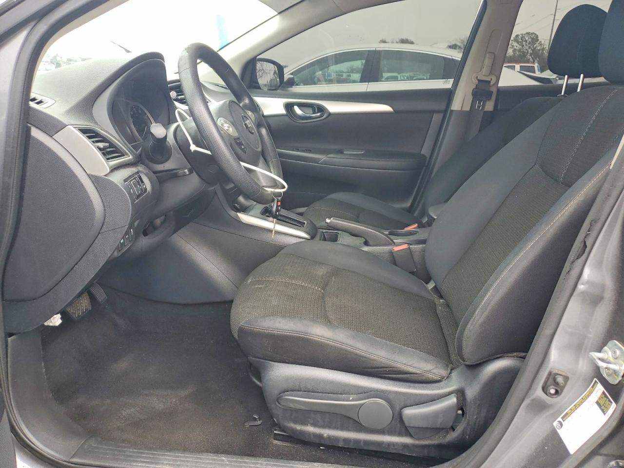 2018 NISSAN SENTRA S photo 7