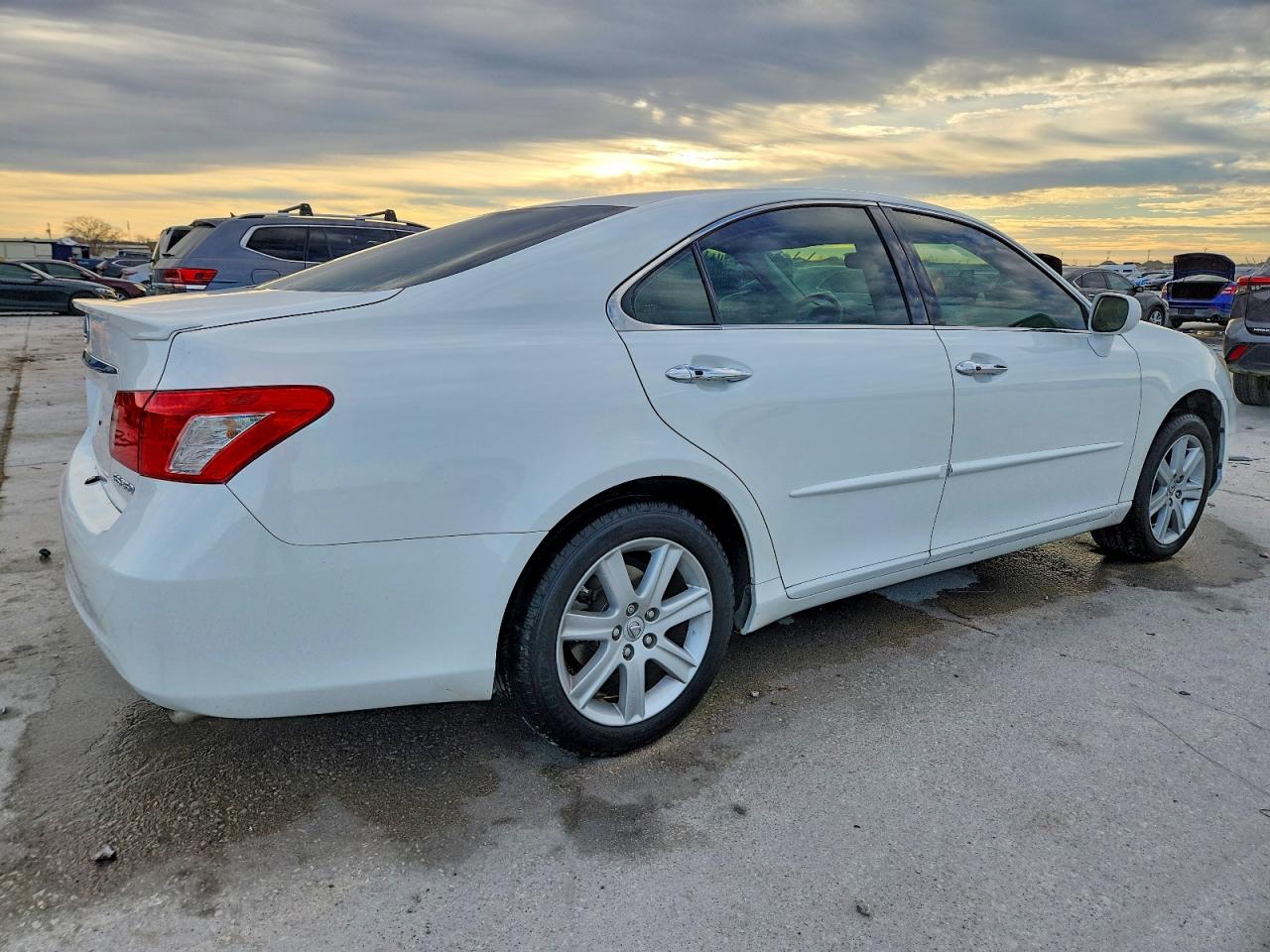 2009 LEXUS ES 350 photo 5