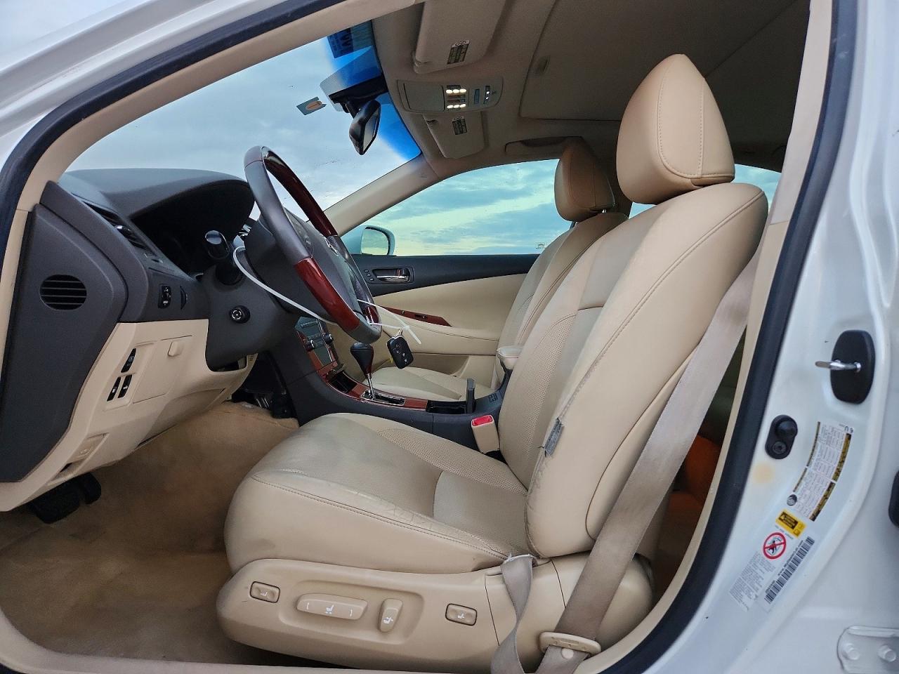 2009 LEXUS ES 350 photo 13