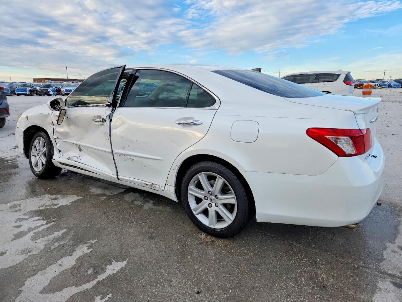 2009 LEXUS ES 350 photo 3