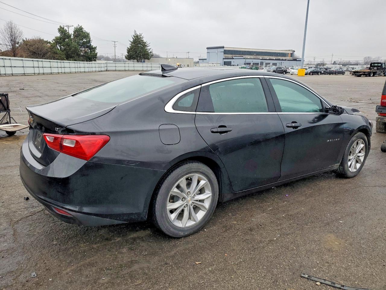 2023 CHEVROLET MALIBU LT photo 5